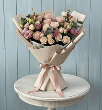 Букет цветов из:  Розы и Лизиантусы в Снегирях