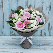 Букет цветов из:  Герберы, Альстромерии и Хризантемы #REPLACE_PRED# Снегирях