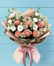 Букет цветов из:  Розы, Альстромерии и Лизиантусы в Снегирях