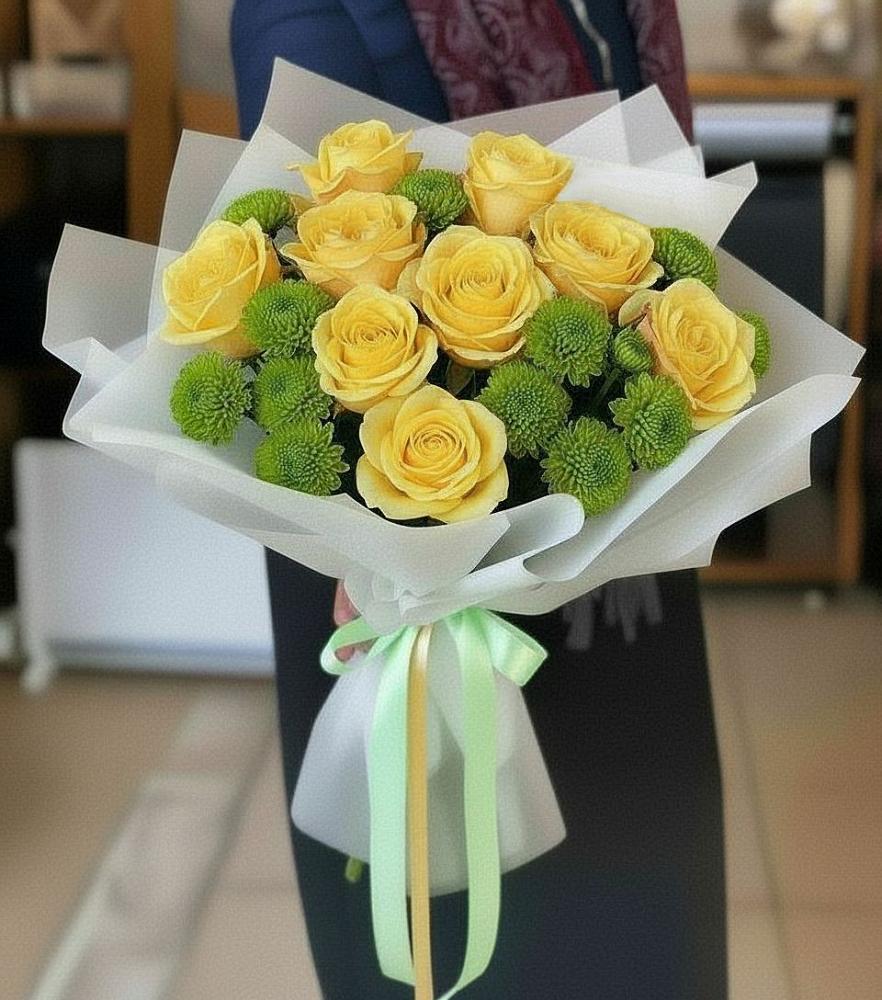 Букет цветов из: Хризантемы и Розы в Снегирях