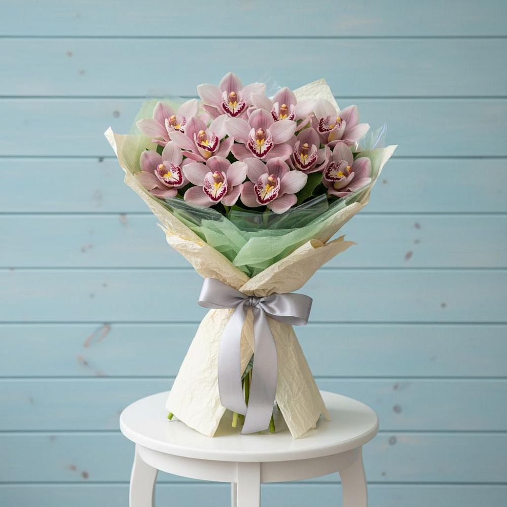 Букет цветов из: Орхидеи и Розы в Снегирях