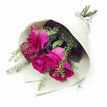 Букет цветов из:  Розы в Снегирях