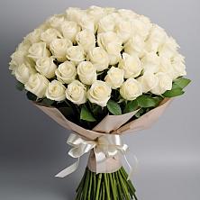 Букет 101 беля роза Белоснежка в Снегирях