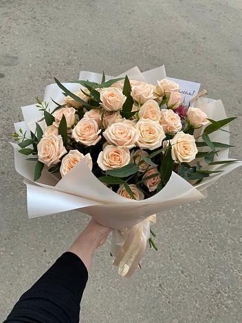 Букет Кремовые розы Латте в Снегирях