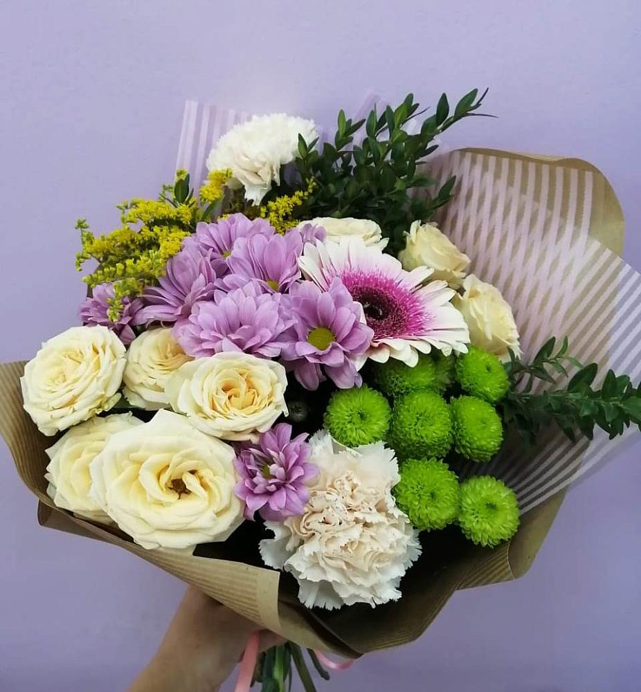 Букет цветов из: Хризантемы, Розы, Гвоздики и Герберы в Снегирях