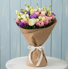 Букет цветов из:  Лизиантусы в Снегирях