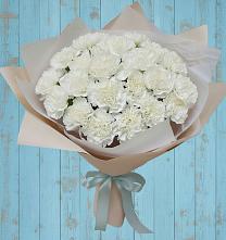 Букет цветов из:  Гвоздики в Снегирях